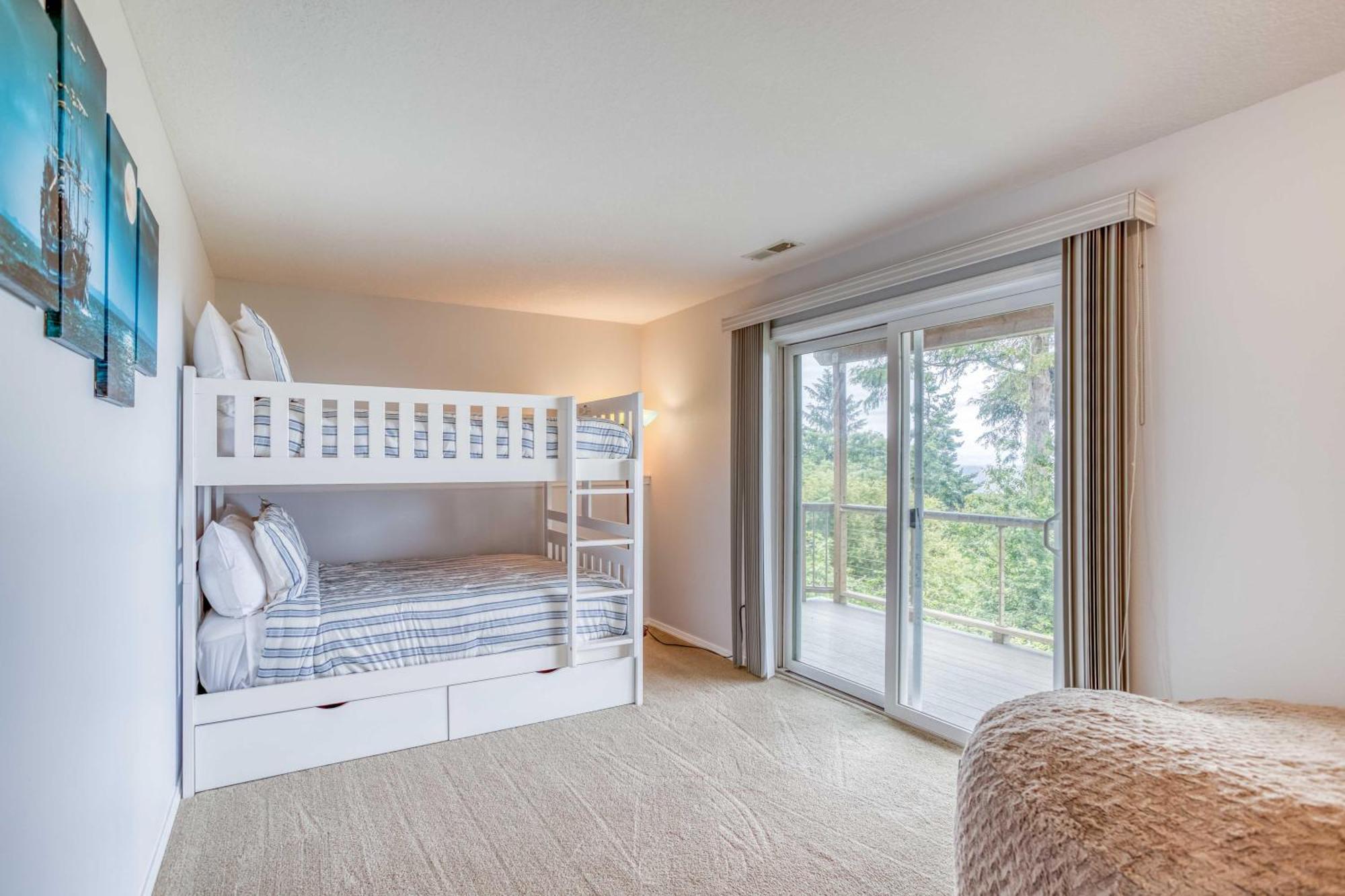 Pelican Villa Пасифик-Сити Экстерьер фото