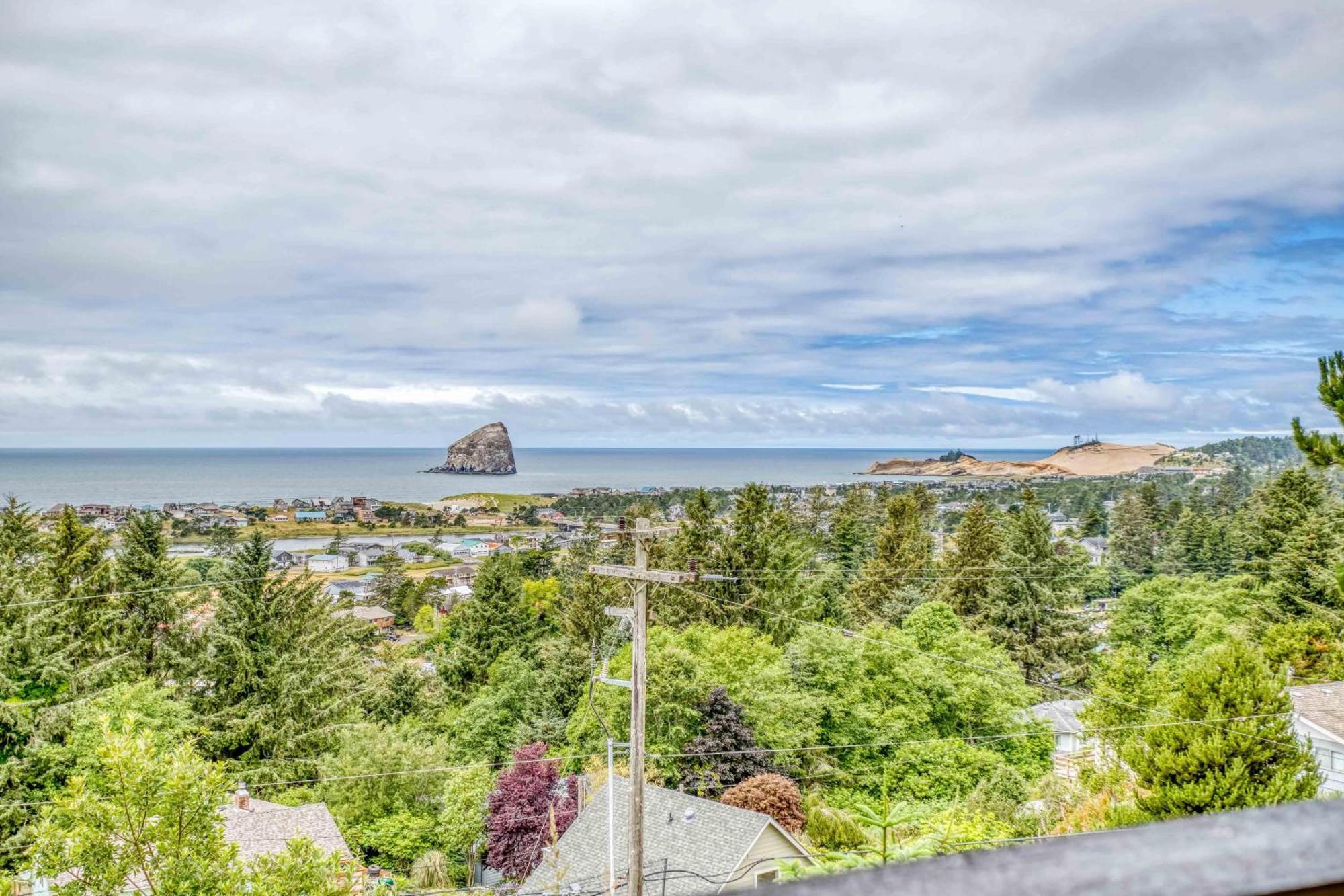 Pelican Villa Пасифик-Сити Экстерьер фото
