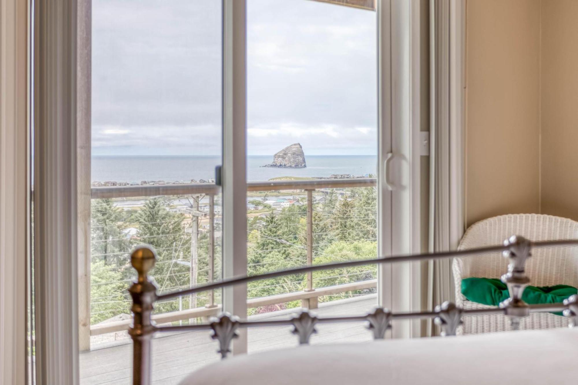 Pelican Villa Пасифик-Сити Экстерьер фото